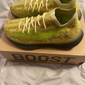 Adidas Yeezy Boost 380